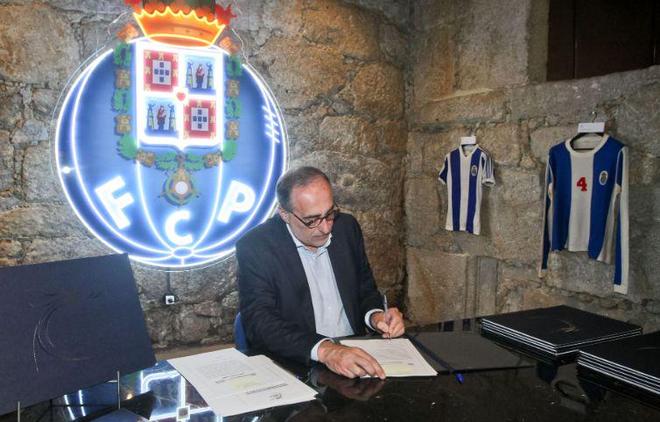 了一场既华 了一场既华